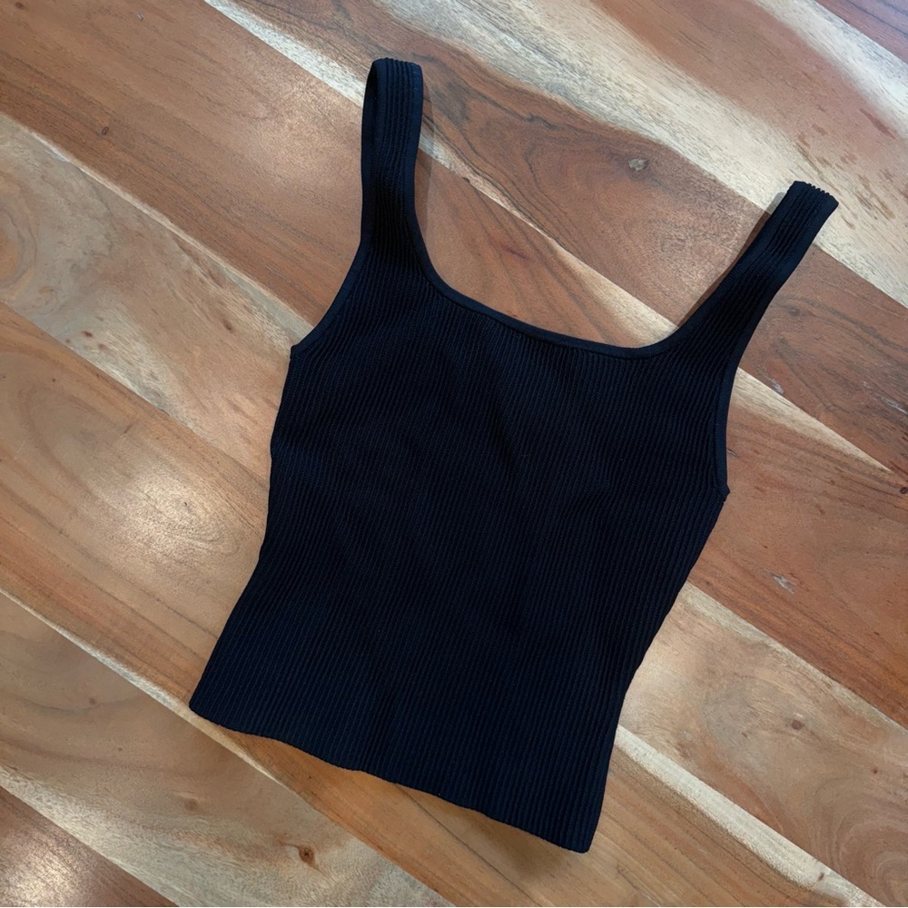 BABATON Black Sculpt Tank Top